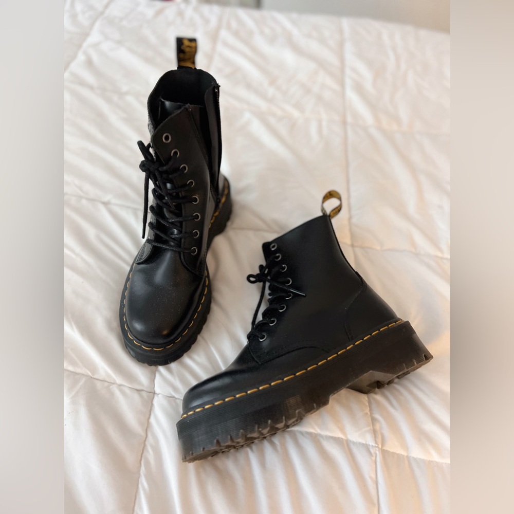 Doc marten jadon boots women’s sz 9